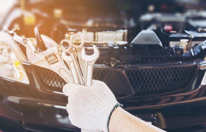 Parqueaderos y Grúas Ariño